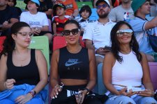 Bakıda "Formula 1" azarkeşlərinin tribunalardan maraqlı anları (FOTOREPORTAJ)