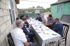 Xaçmazın icra başçısı birinci sinifə gedəcək şəhid övladını ziyarət edib (FOTO)