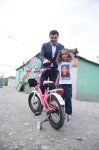 Xaçmazın icra başçısı birinci sinifə gedəcək şəhid övladını ziyarət edib (FOTO)
