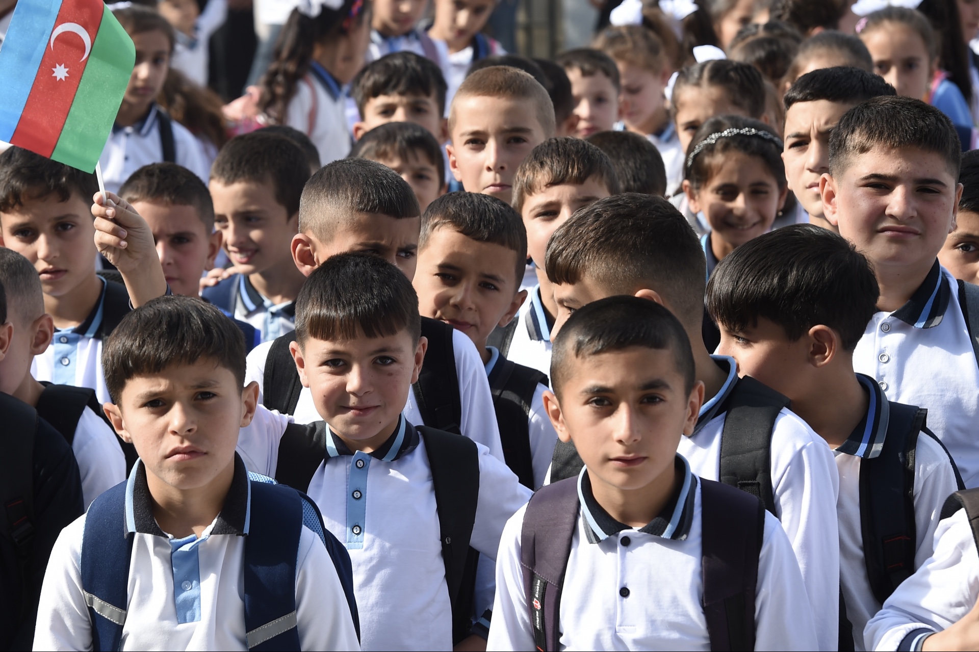 Şamaxının Bağırlı kəndində Heydər Əliyev Fondu tərəfindən inşa olunan yeni məktəb binası istifadəyə verilib (FOTO)