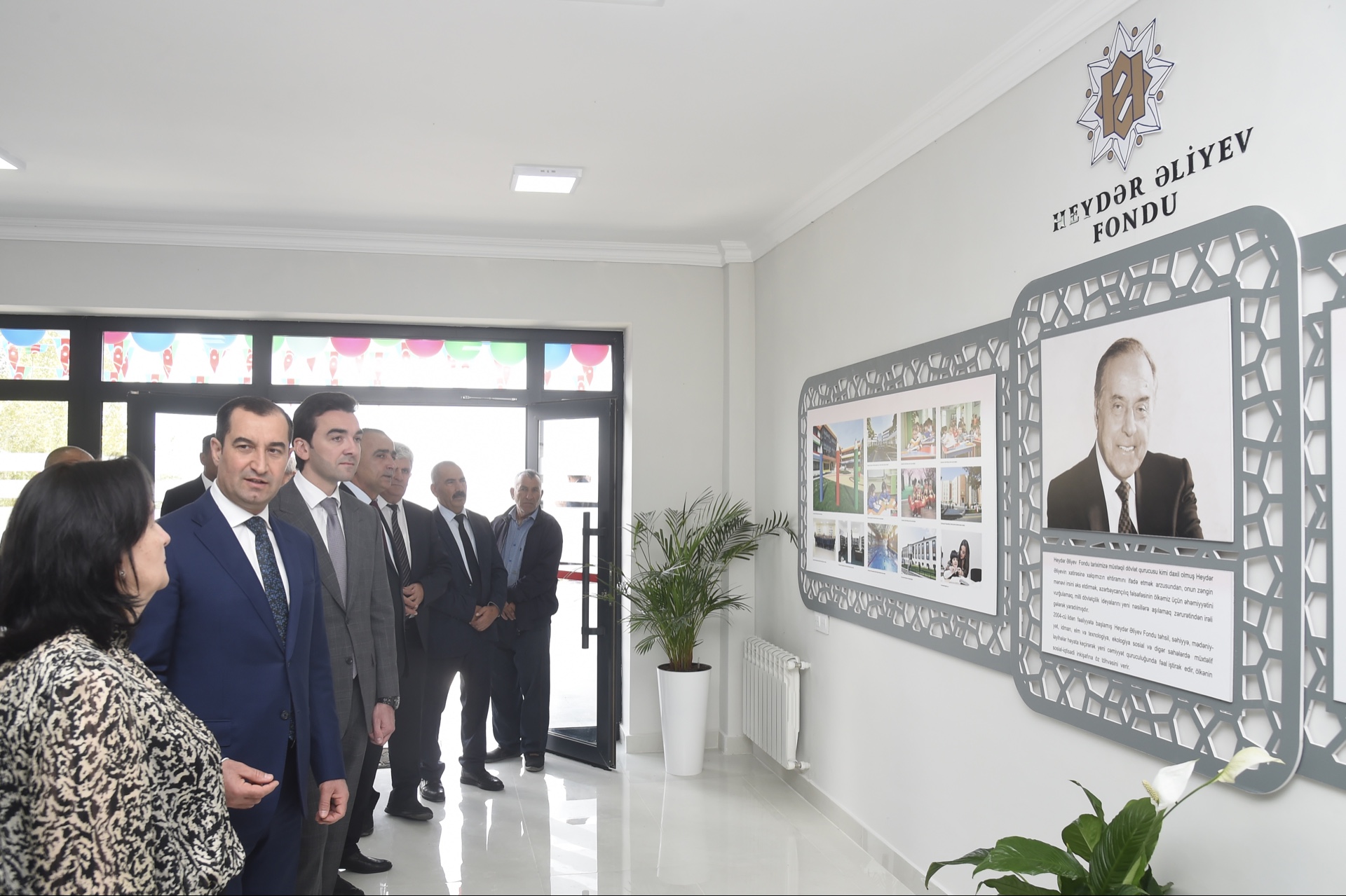 Şamaxının Bağırlı kəndində Heydər Əliyev Fondu tərəfindən inşa olunan yeni məktəb binası istifadəyə verilib (FOTO)