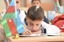 Şamaxının Bağırlı kəndində Heydər Əliyev Fondu tərəfindən inşa olunan yeni məktəb binası istifadəyə verilib (FOTO)