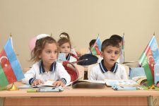 Şamaxının Bağırlı kəndində Heydər Əliyev Fondu tərəfindən inşa olunan yeni məktəb binası istifadəyə verilib (FOTO)