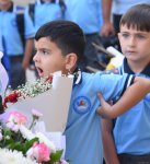 Yeni tədris ilində birincilərin həyəcanı (FOTOREPORTAJ)