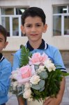 Yeni tədris ilində birincilərin həyəcanı (FOTOREPORTAJ)