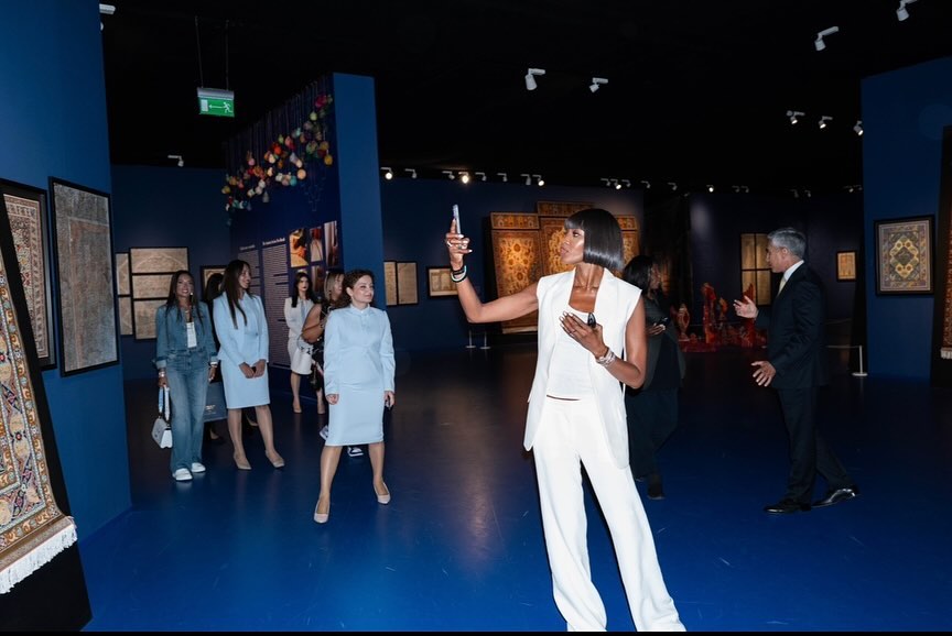 Naomi Kempbell Azərbaycana səfəri ilə bağlı paylaşım edib (FOTO/VIDEO)