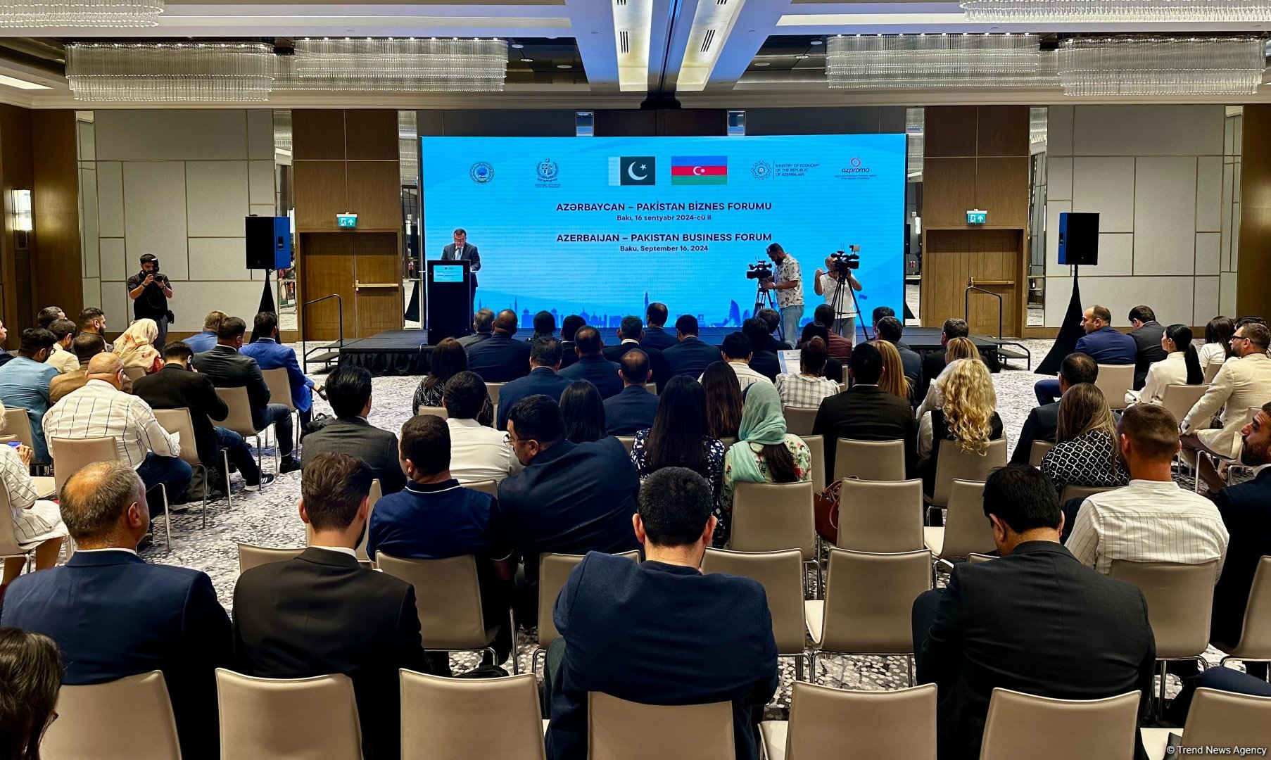 Bakıda Azərbaycan-Pakistan Biznes Forumu fəaliyyətə başlayıb (FOTO) (ƏLAVƏ OLUNUB)