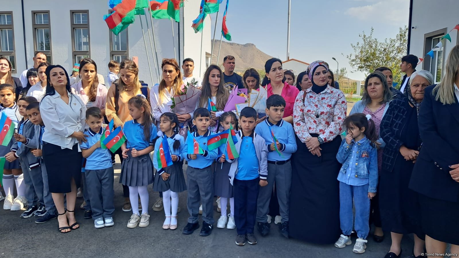 Xocalıda da ilk zəng çalındı (FOTO)