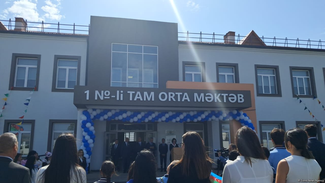 Xocalıda da ilk zəng çalındı (FOTO)