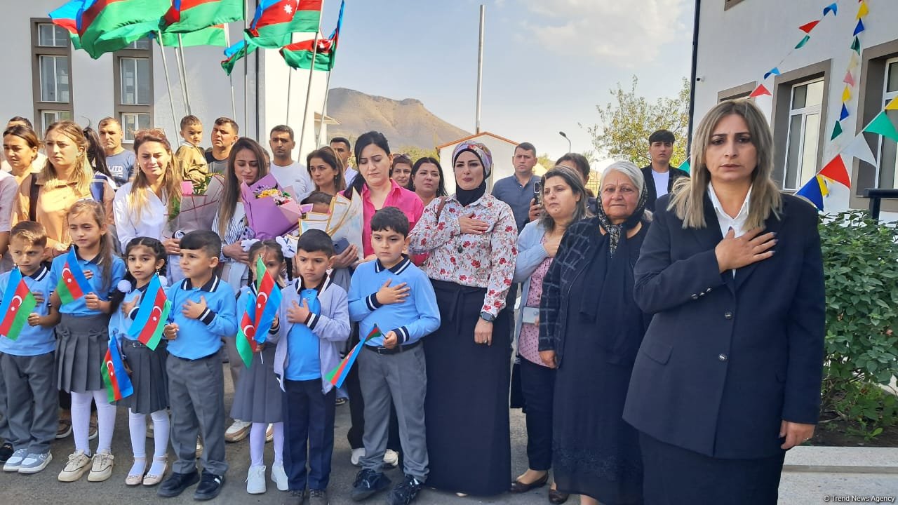 Xocalıda da ilk zəng çalındı (FOTO)