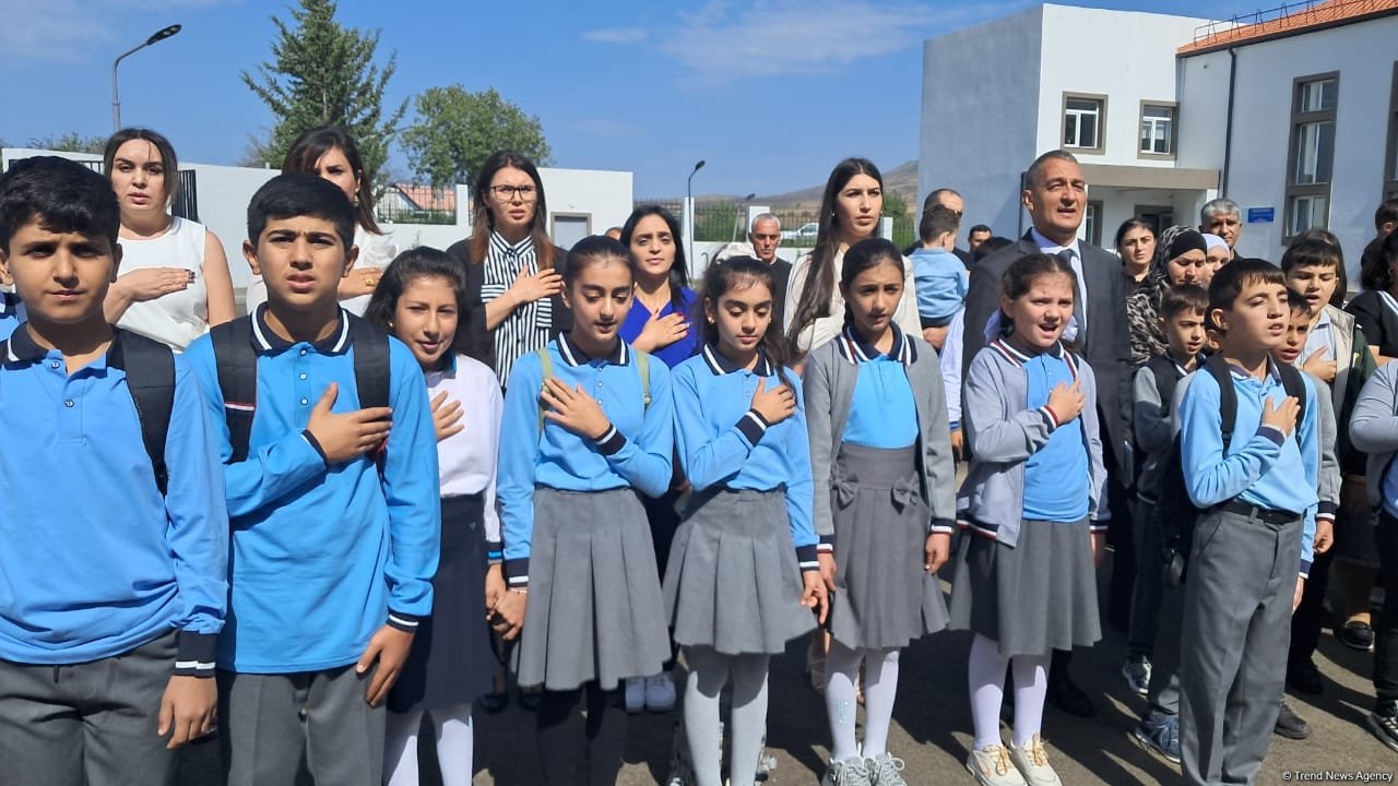 Xocalıda da ilk zəng çalındı (FOTO)