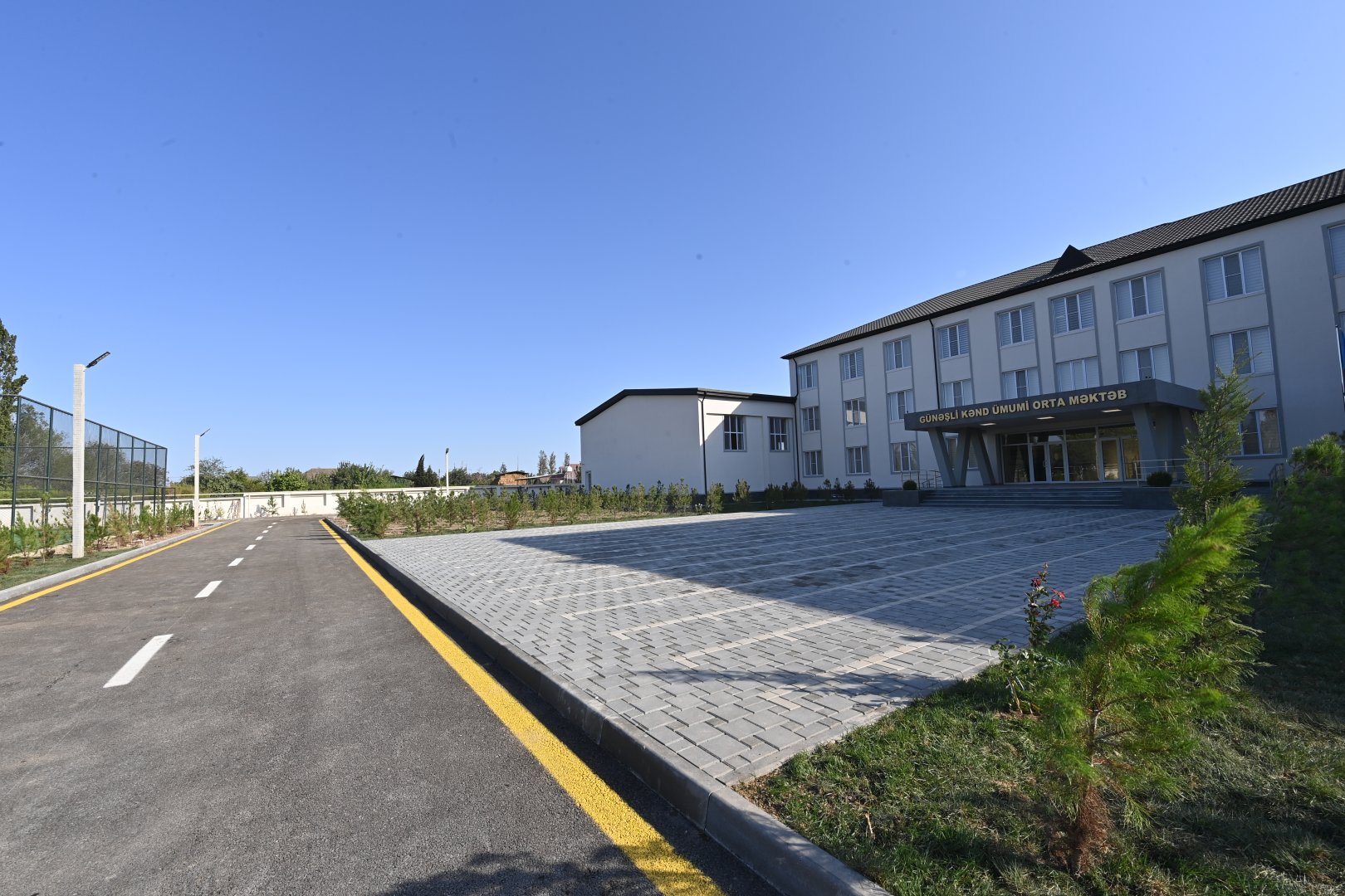 Heydər Əliyev Fondu tərəfindən Saatlı rayonunda inşa edilən yeni məktəb binası istifadəyə verilib (FOTO)