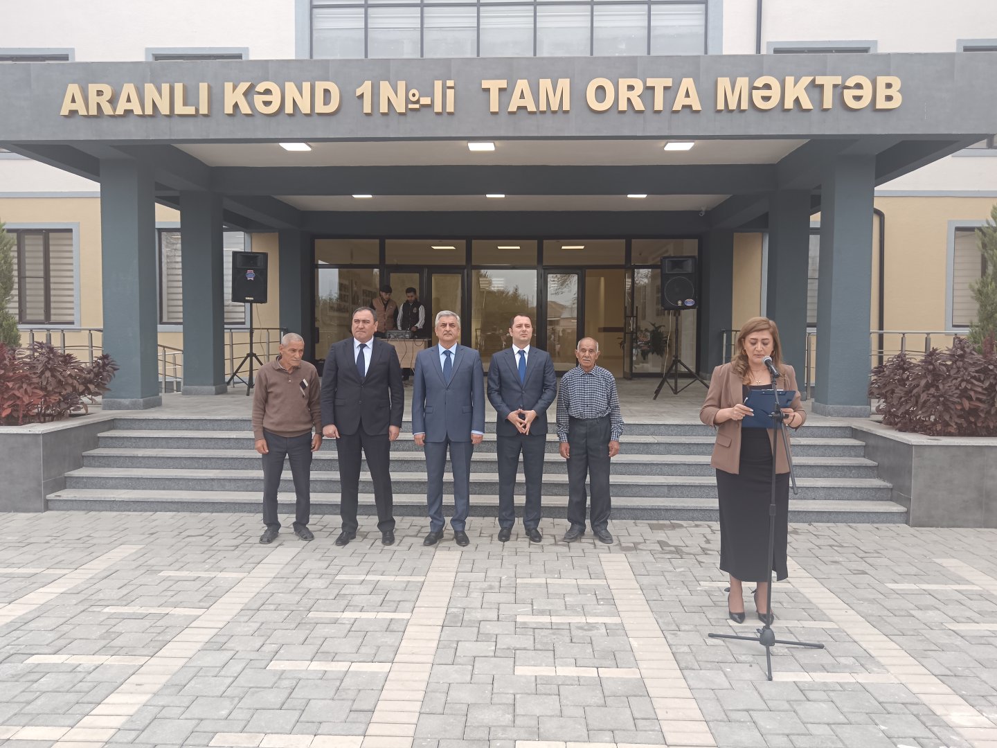 Heydər Əliyev Fondunun İmişlinin Aranlı kəndinin şagirdlərinə yeni dərs ili hədiyyəsi (FOTO/VİDEO)