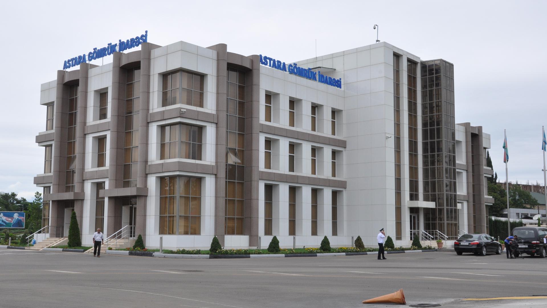 İrana dəmiryolları üzərindən daxil olan yüklərdə Azərbaycan ikincidir