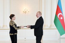Prezident İlham Əliyev Əlcəzairin Azərbaycanda yeni təyin olunmuş səfirinin etimadnaməsini qəbul edib (FOTO/VİDEO) (YENİLƏNİB)