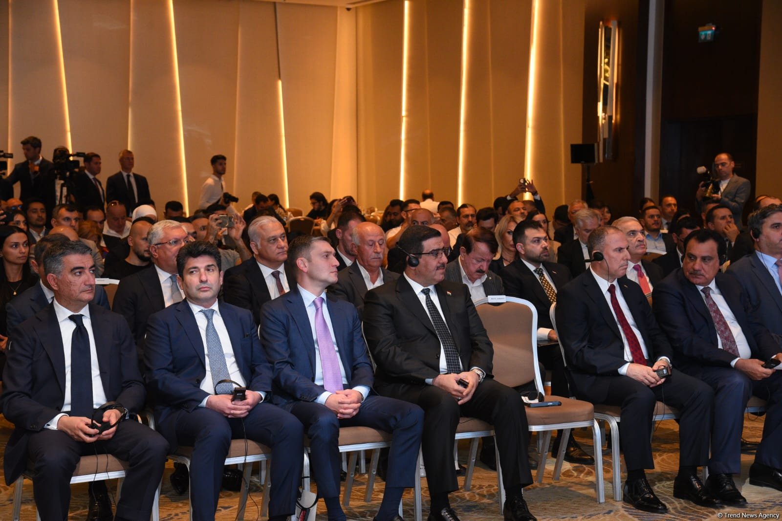 Bakıda Azərbaycan-İraq Biznes Forumu keçirilib (FOTO) (ƏLAVƏ EDİLİB)