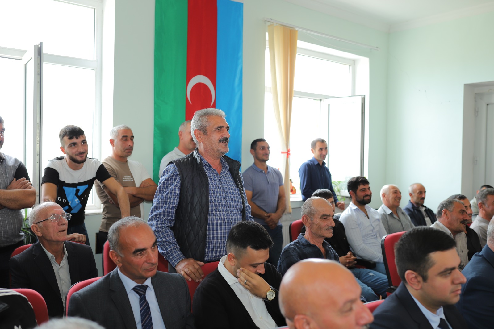 Xaçmazın Gödəkli kəndində sakinlərin müraciət və təklifləri dinlənilib (FOTO)