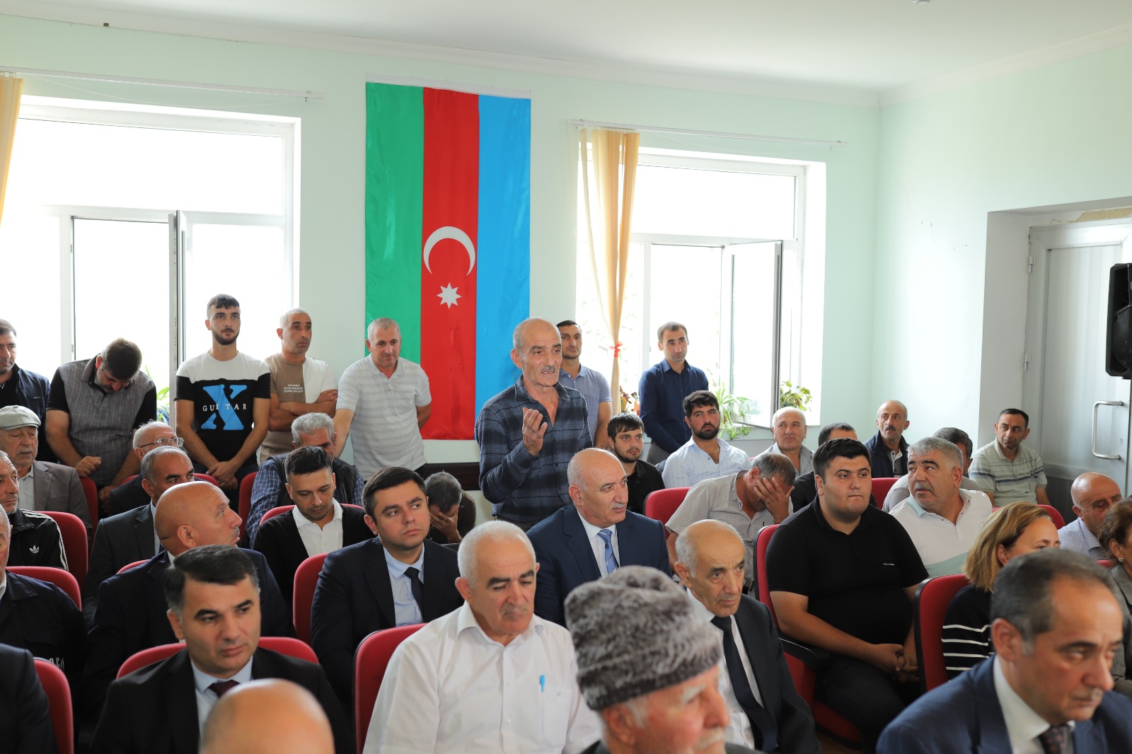 Xaçmazın Gödəkli kəndində sakinlərin müraciət və təklifləri dinlənilib (FOTO)