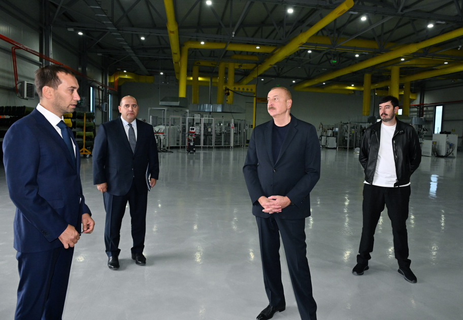Prezident İlham Əliyev Ağdam Sənaye Parkında görülən işlərlə tanış olub, yeni zavodların açılışlarında iştirak edib (YENİLƏNİB) (FOTO/VİDEO)