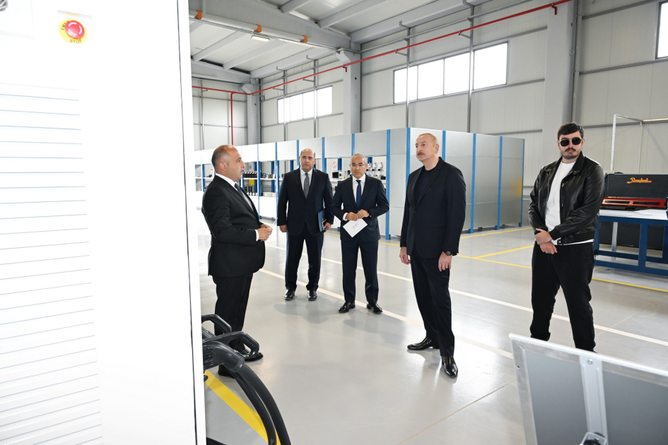 Prezident İlham Əliyev Ağdam Sənaye Parkında görülən işlərlə tanış olub, yeni zavodların açılışlarında iştirak edib (YENİLƏNİB) (FOTO/VİDEO)