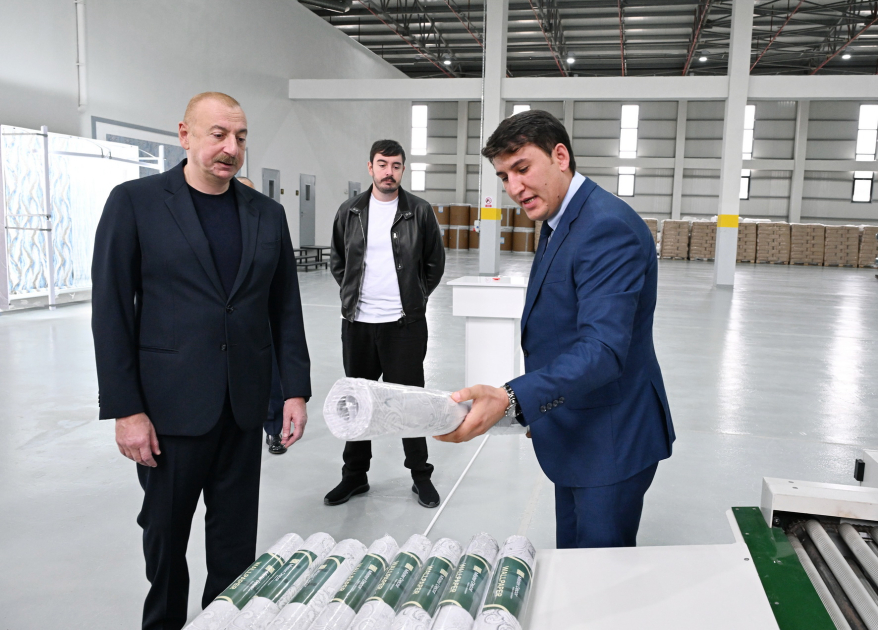 Prezident İlham Əliyev Ağdam Sənaye Parkında görülən işlərlə tanış olub, yeni zavodların açılışlarında iştirak edib (YENİLƏNİB) (FOTO/VİDEO)