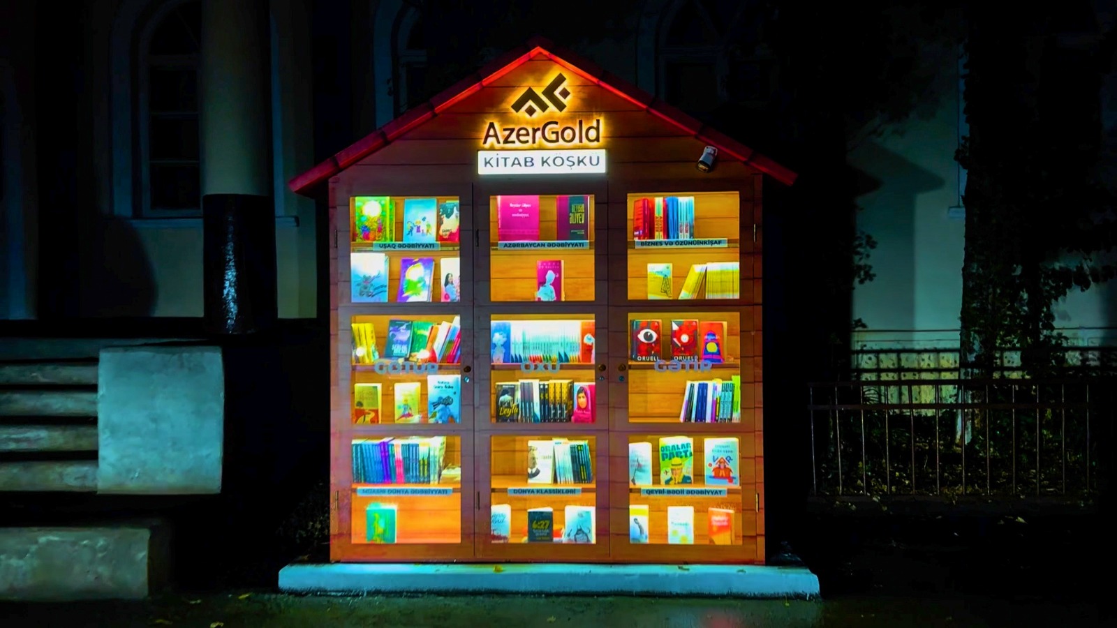 “Kitab köşkü” – “AzerGold” QSC-dən daha bir maarifləndirici layihə (FOTO/VİDEO)