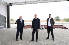 Prezident İlham Əliyev Ağdam rayonunun Eyvazxanbəyli kəndinin təməlqoyma mərasimində iştirak edib (YENİLƏNİB) (FOTO/VİDEO)