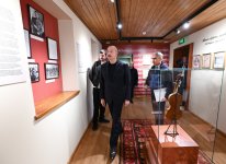 Prezident İlham Əliyev Şuşada Üzeyir Hacıbəylinin ev-muzeyinin bərpadan sonra açılışında iştirak edib (YENİLƏNİB) (FOTO/VİDEO)