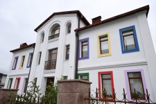 Prezident İlham Əliyev Xankəndidə 1 nömrəli körpələr evi-uşaq bağçasının təmirdən sonra açılışında iştirak edib (YENİLƏNİB) (FOTO/VİDEO)