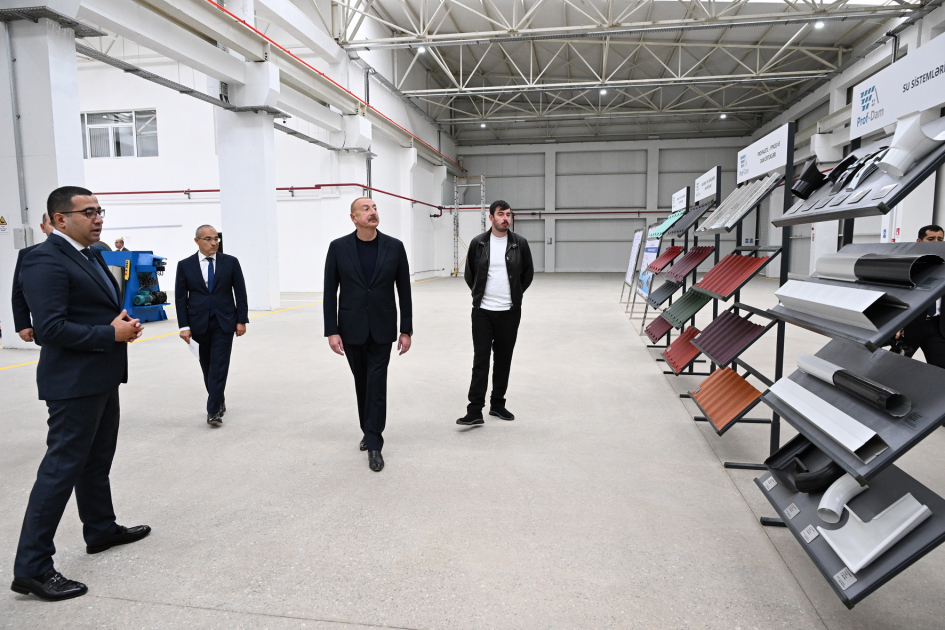 Prezident İlham Əliyev Ağdam Sənaye Parkında görülən işlərlə tanış olub, yeni zavodların açılışlarında iştirak edib (YENİLƏNİB) (FOTO/VİDEO)