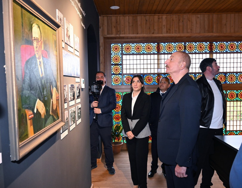 Prezident İlham Əliyev Şuşada Üzeyir Hacıbəylinin ev-muzeyinin bərpadan sonra açılışında iştirak edib (YENİLƏNİB) (FOTO/VİDEO)