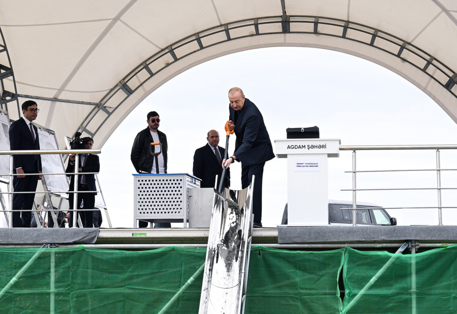 Prezident İlham Əliyev Ağdam şəhərində “İmarət” stadionunun təməlini qoyub (YENİLƏNİB) (FOTO/VİDEO)