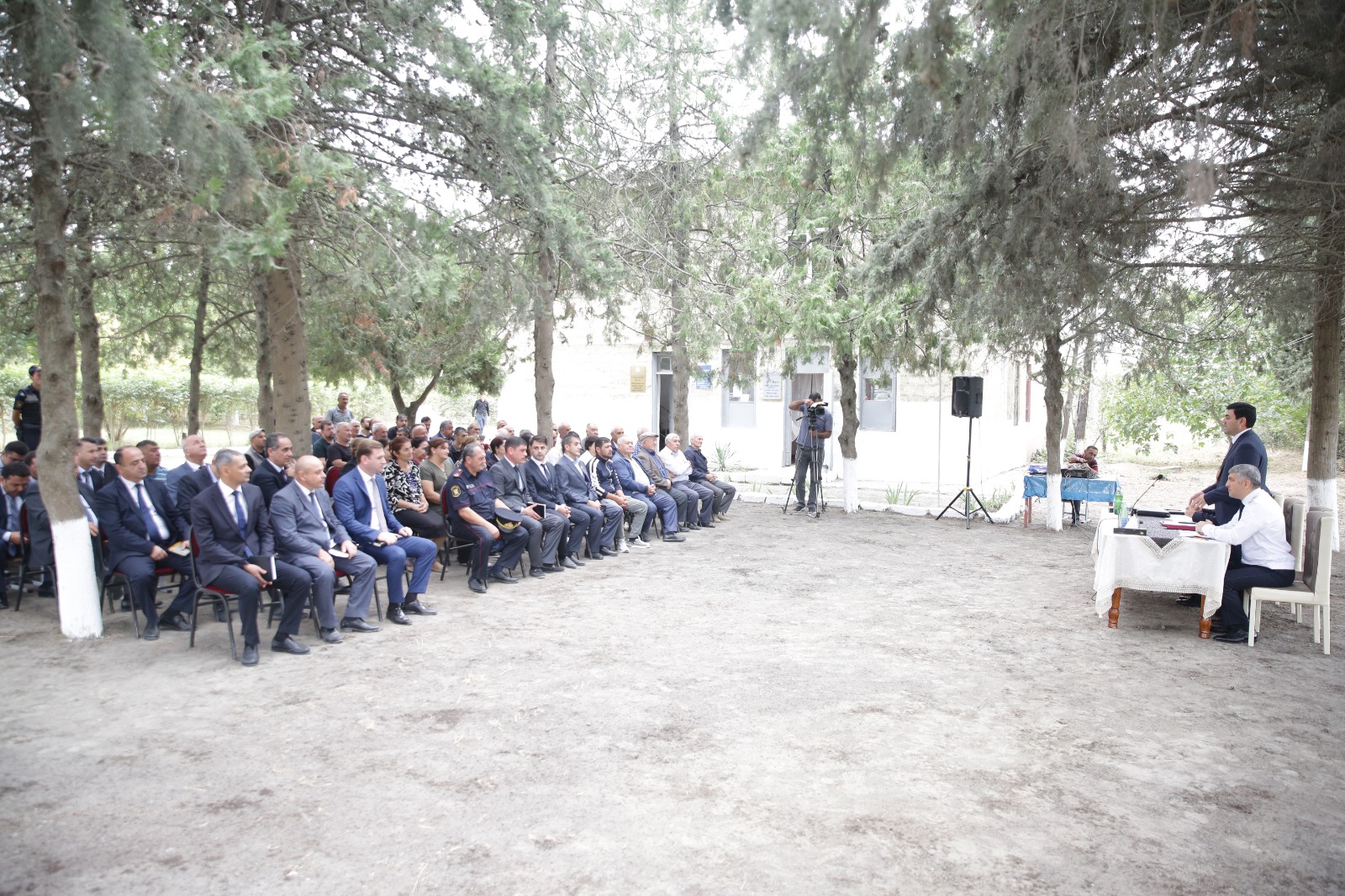 Xaçmazın Pirquluoba kəndində növbəti səyyar qəbul keçirilib (FOTO)