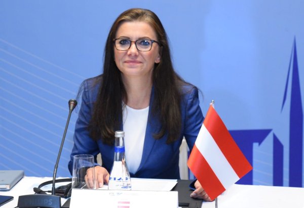 Avstriya Orta Dəhlizi qlobal yük daşımaları şəbəkəsinin bir hissəsi kimi istifadəsinə sadiq qalacaq