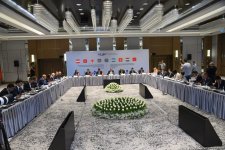 Bakıda "Avrasiya Nəqliyyat Marşrutu"nun yaradılması ilə bağlı Dövlətlərin dəmiryolu administrasiyaları rəhbərlərinin konsultativ görüşü keçirilib (FOTO) (ƏLAVƏ OLUNUB)