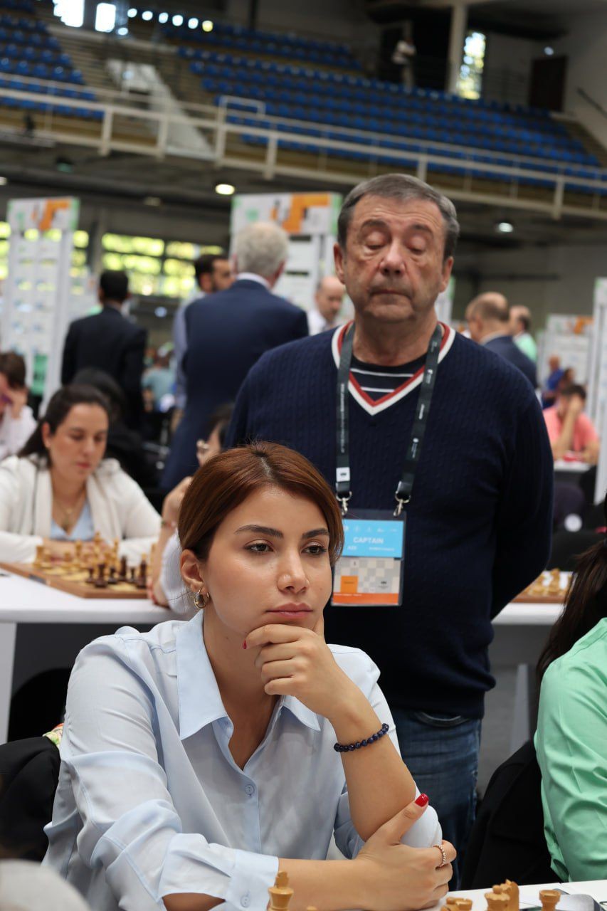 Ümumdünya Şahmat Olimpiadası: Kişilər Yunanıstanla xalları bölüb, qadınlar İsveçrəni məğlub edib (FOTO)