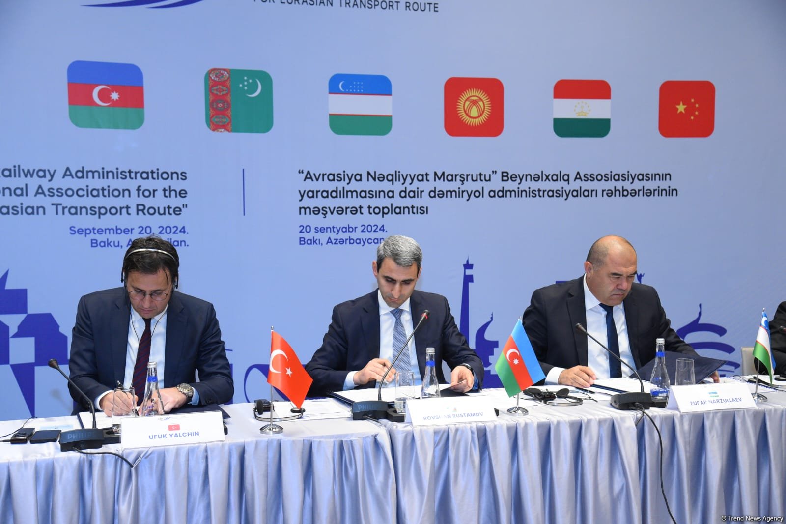 "Avrasiya Nəqliyyat Marşrutu" Beynəlxalq Assosiasiyasının yaradılması ilə bağlı ilə bağlı konsultativ görüşün nəticələri üzrə protokol imzalanıb (FOTO)
