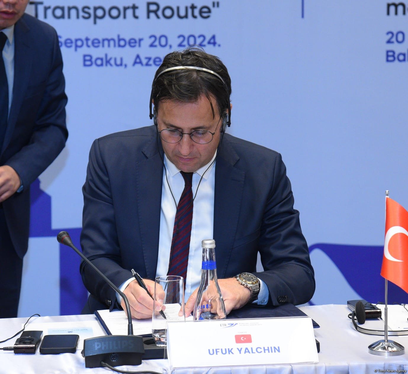 "Avrasiya Nəqliyyat Marşrutu" Beynəlxalq Assosiasiyasının yaradılması ilə bağlı ilə bağlı konsultativ görüşün nəticələri üzrə protokol imzalanıb (FOTO)