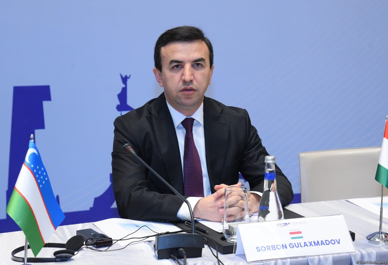 Bakıda "Avrasiya Nəqliyyat Marşrutu"nun yaradılması ilə bağlı Dövlətlərin dəmiryolu administrasiyaları rəhbərlərinin konsultativ görüşü keçirilib (FOTO) (ƏLAVƏ OLUNUB)