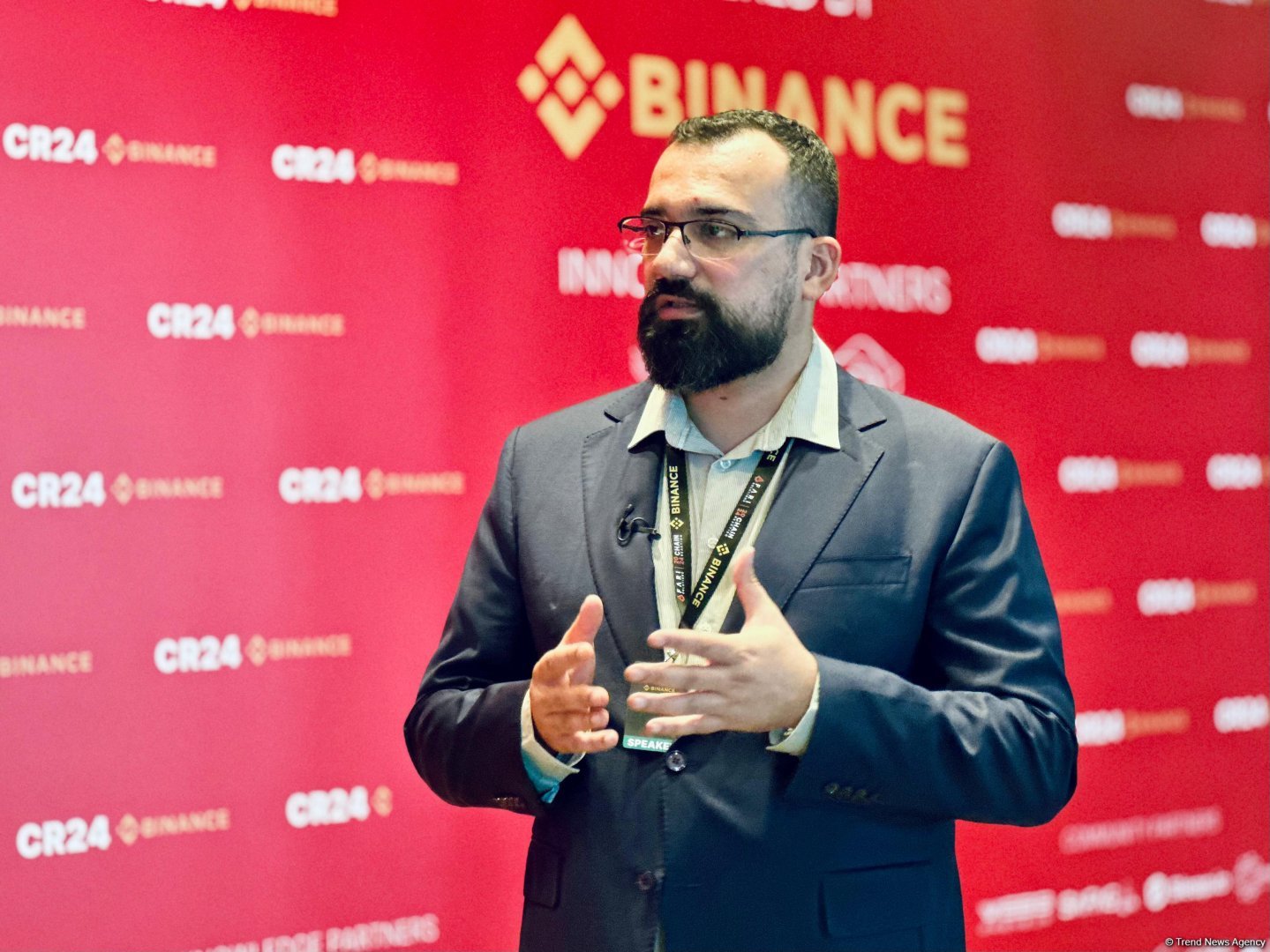 PwC süni intellektin tətbiqi zamanı Azərbaycan şirkətlərinin qarşısındakı çağırışlar haqqında danışıb (Özəl müsahibə) (FOTO/VİDEO)