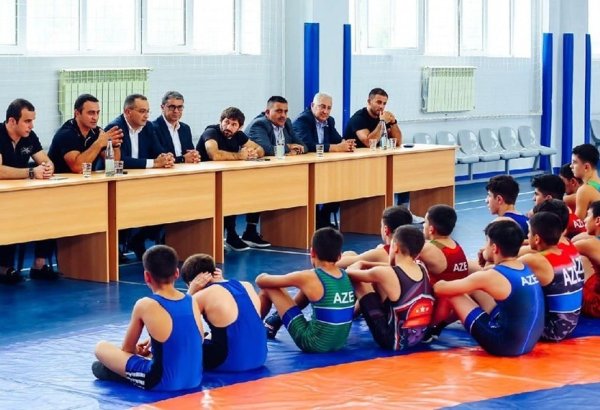 Yunan-roma güləşi üzrə açıq məşq keçirilib