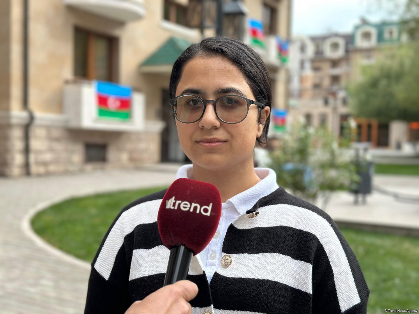 Prezident İlham Əliyevlə görüşmək məndə böyük sevinc hissi yaratdı - Qarabağ Universitetinin tələbəsi
