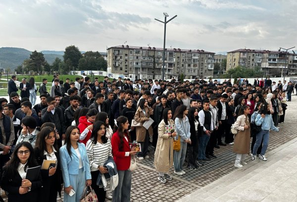 Qarabağ Universitetində təhsil almaq böyük fəxrdir - ilk tələbələrin TƏƏSSÜRATLARI (FOTO)