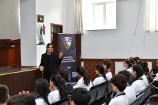 Şagirdlər kibertəhlükəsizlik sahəsində maarifləndirilib