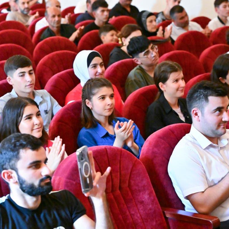 Norm Ustalar Klubunda abituriyentlər üçün yeni layihəyə start verilib (FOTO)