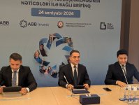 Azərbaycan Beynəlxalq Bankı səhmlərin emissiyası üzrə brifinq keçirib (ƏLAVƏ OLUNUB) (FOTO)