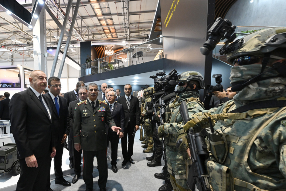 Prezident İlham Əliyev V “ADEX-2024” və “Securex Caspian” sərgiləri ilə tanış olub (FOTO/VİDEO) (YENİLƏNİB)
