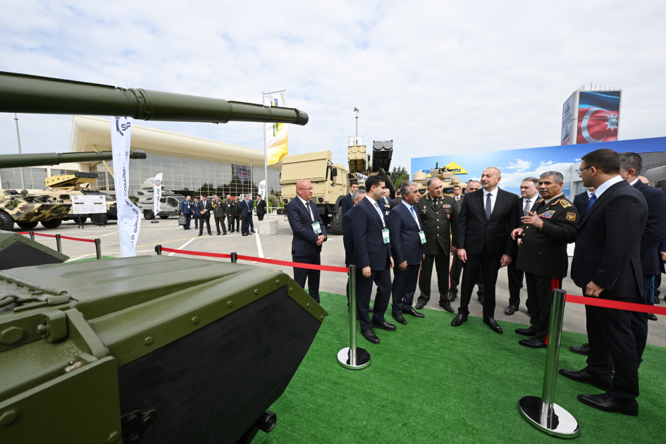 Prezident İlham Əliyev V “ADEX-2024” və “Securex Caspian” sərgiləri ilə tanış olub (FOTO/VİDEO) (YENİLƏNİB)