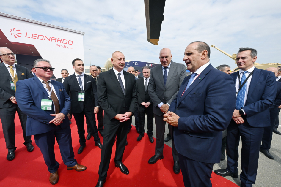 Prezident İlham Əliyev V “ADEX-2024” və “Securex Caspian” sərgiləri ilə tanış olub (FOTO/VİDEO) (YENİLƏNİB)