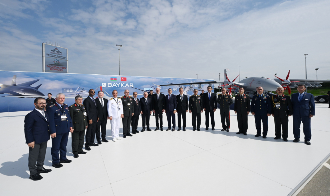 Prezident İlham Əliyev V “ADEX-2024” və “Securex Caspian” sərgiləri ilə tanış olub (FOTO/VİDEO) (YENİLƏNİB)